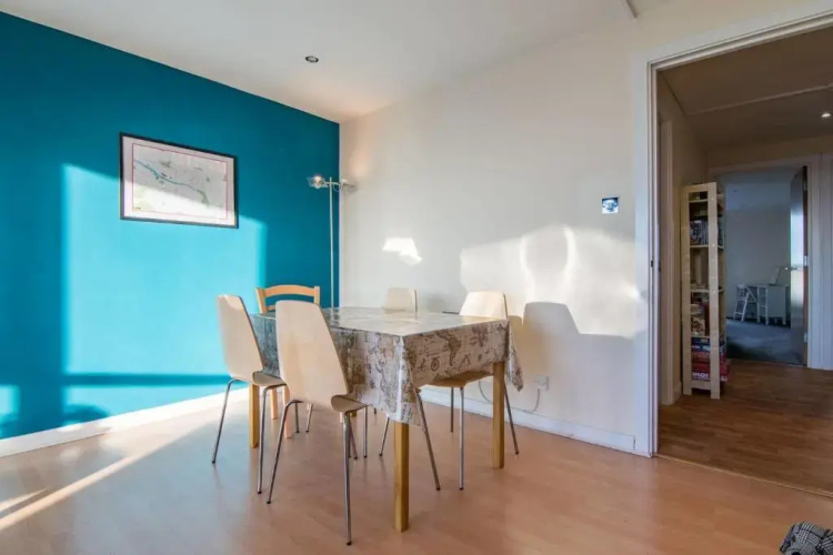 Modern 2 bed apartment, next to Hydro and SECC!