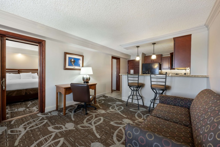 Double Suite