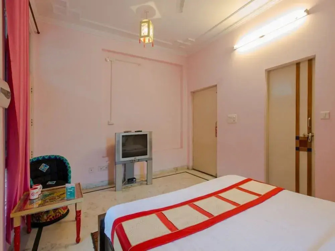 OYO 1060 Hotel Rahwaas