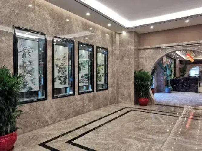 Fangyuan Holiday Hotel