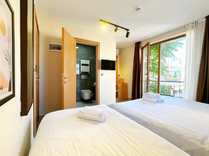 Sultan Pier Hotel