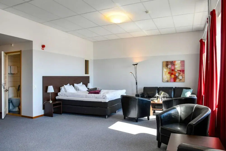 First Hotel Statt