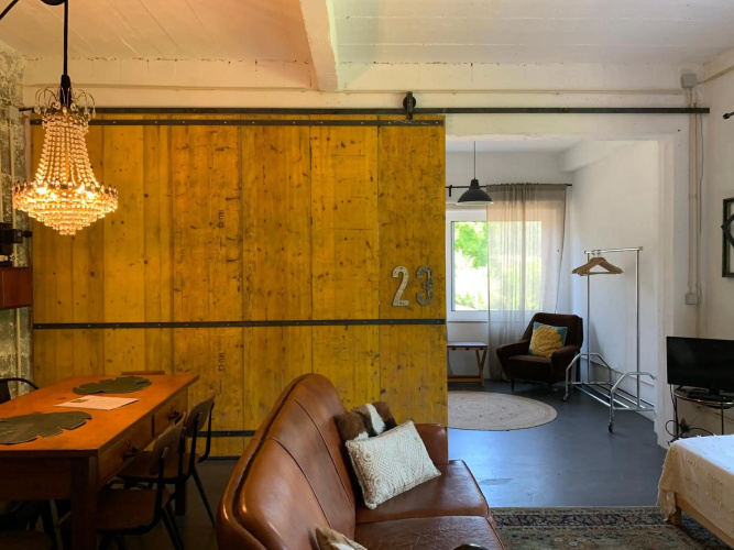 Loft - Casinha à Porta