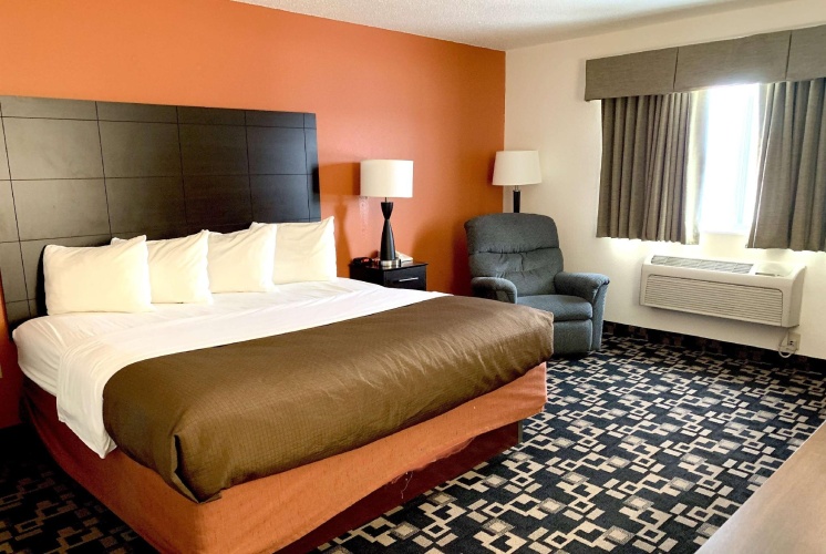 Deluxe Double Suite