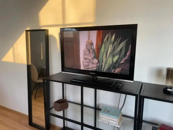 Deluxe Studio