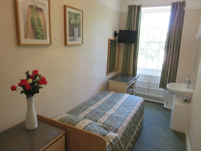 Euro Hotel