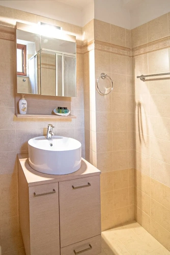 1 Bedroom Family Apartment