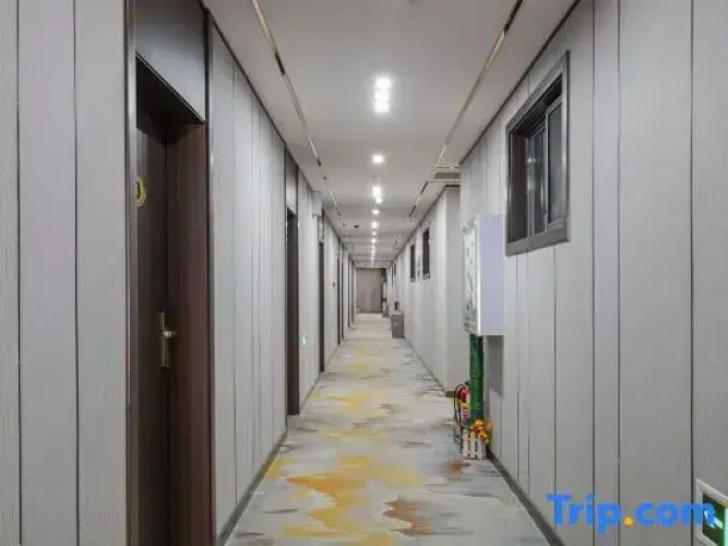 Yijia Intelligent Hotel