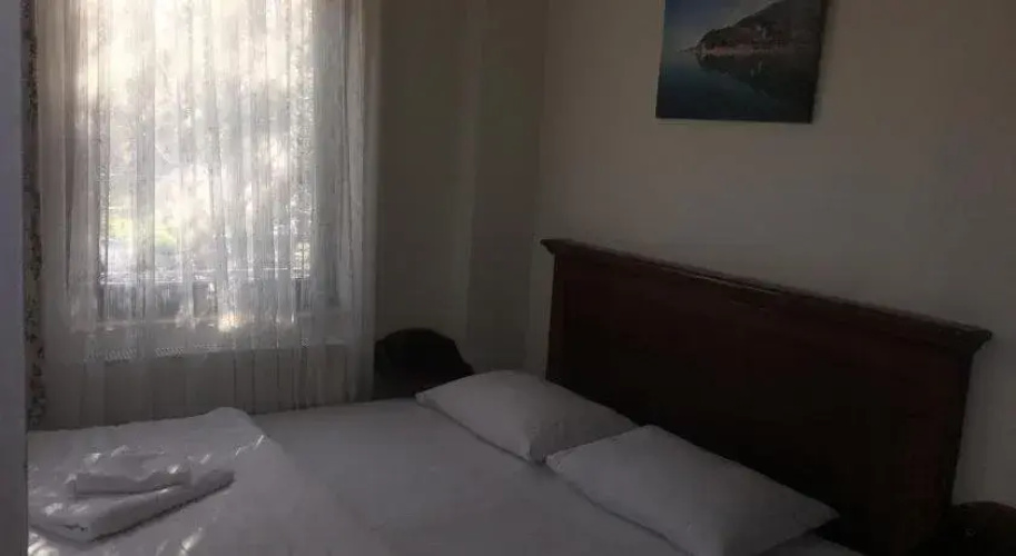 Cunda Nesos Pansiyon