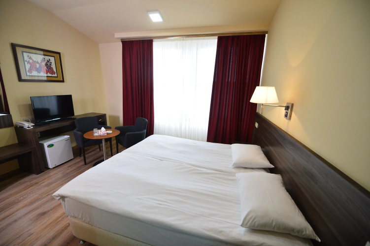 Deluxe Hotel Yerevan