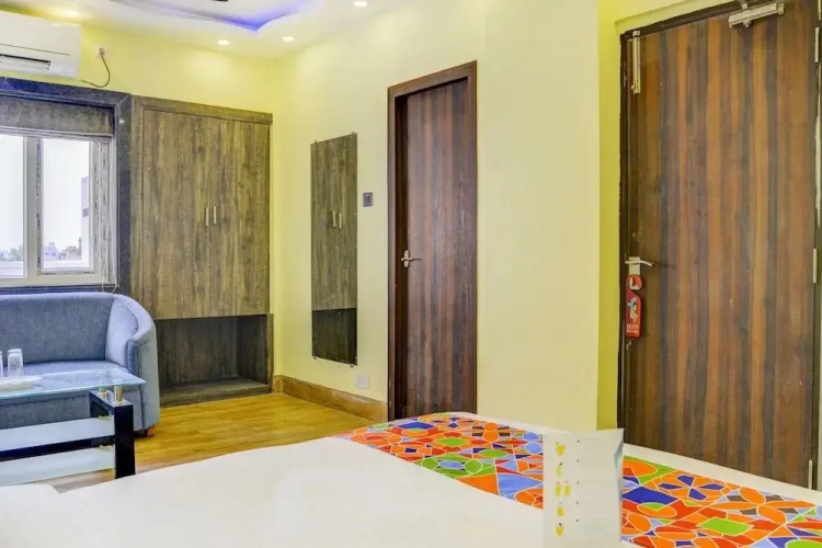 Balaji Inn by FabHotel