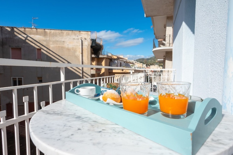 Standard Single room with balcony