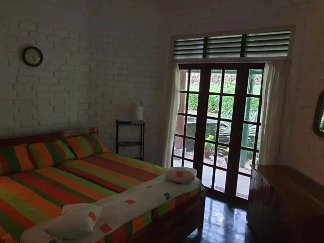 3 Bedrooms Bungalow