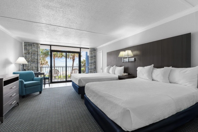 Standard room with balcony