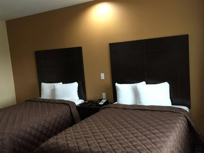 Downtowner Inns