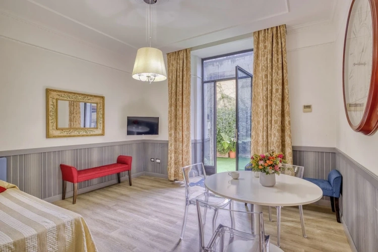 1 Bedroom Apartment