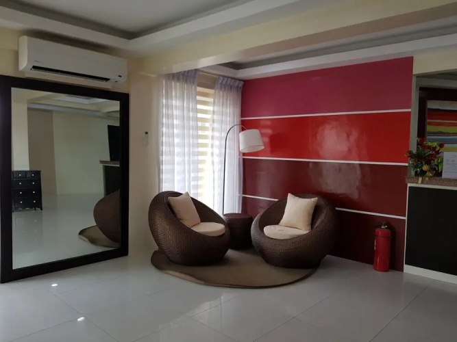 Grand Touring Hotel