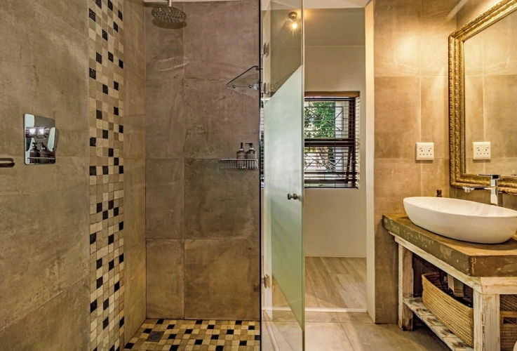 Deluxe Double room with pool view