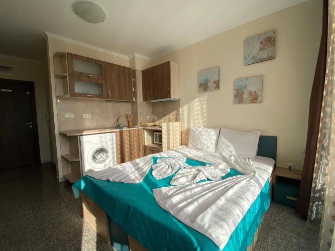 Private Cozy Studio Admiral Plaza C53