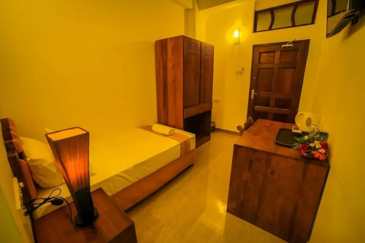 ASR Hotel