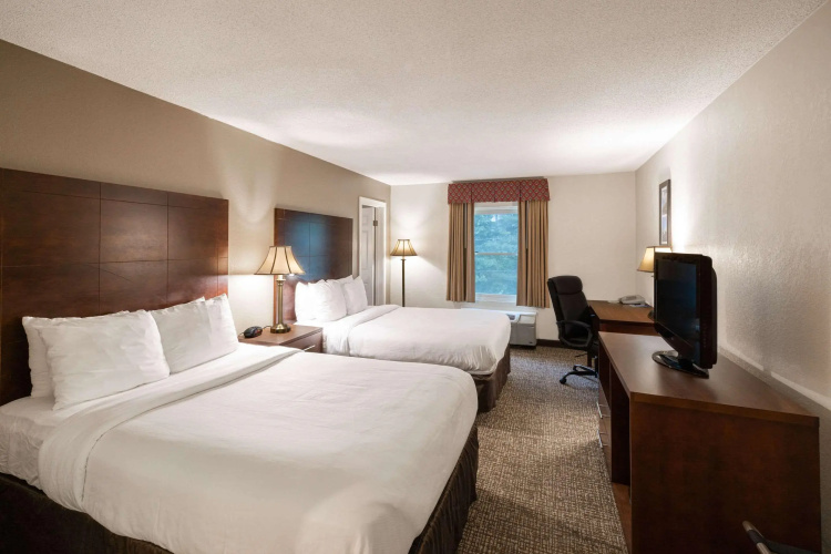 MainStay Suites Foxboro - Mansfield