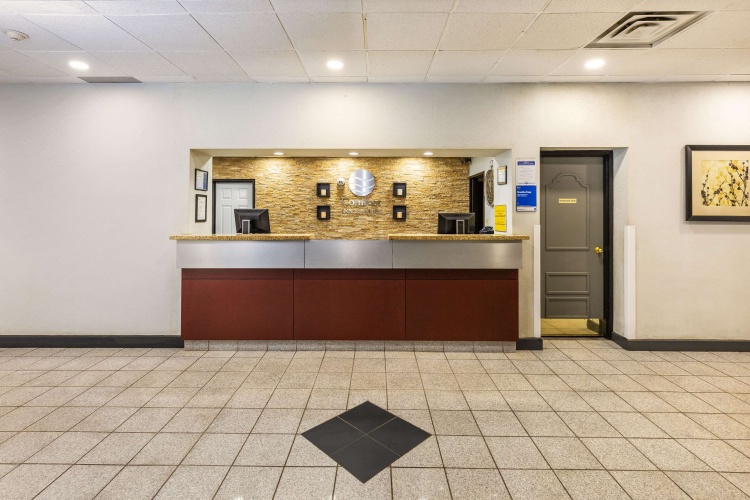 Comfort Inn & Suites Downtown Edmonton photo 16