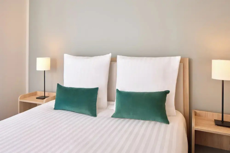 Quality Suites Cherbourg