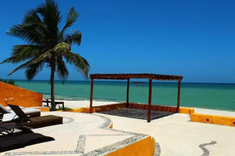 Uinic Chay Luxury Ocean Front Villa