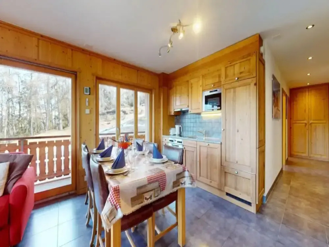 Apartment With Sauna Access