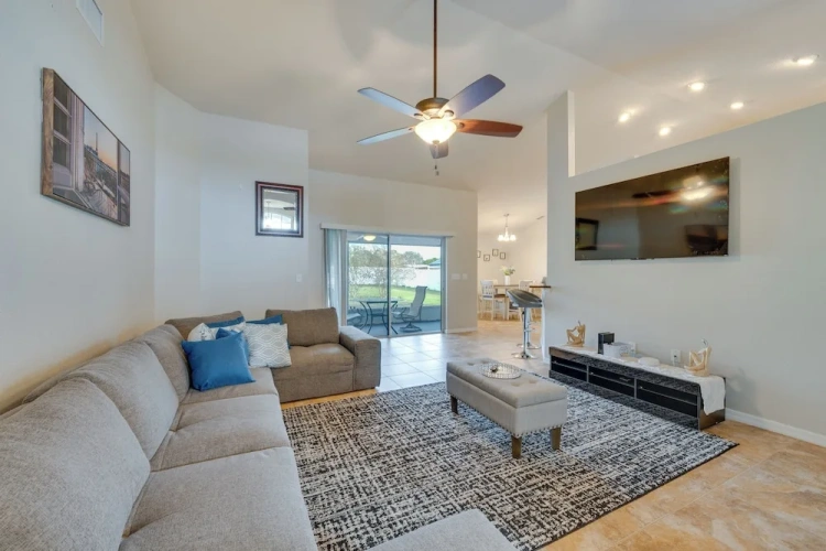3 Bedrooms Cottage