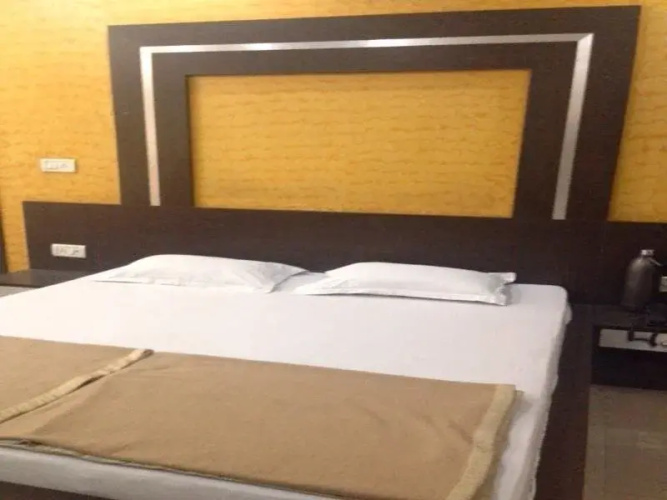 Hotel Shivam and Restaurant