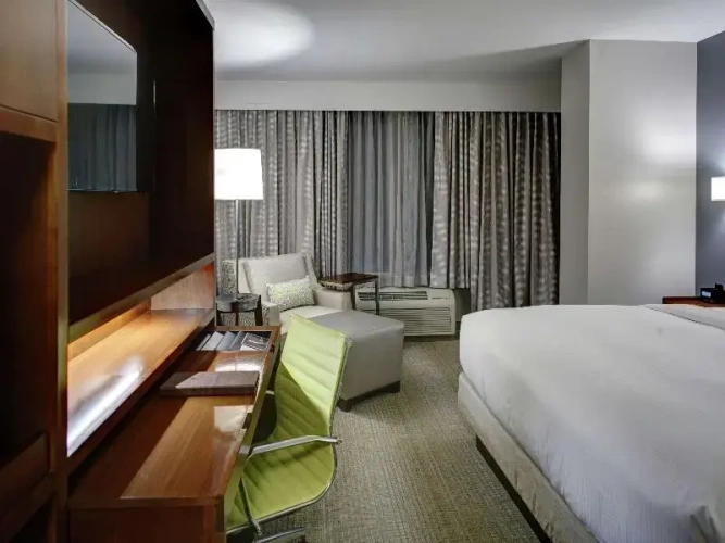 Standard Double room with view