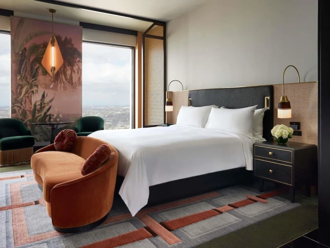 Deluxe Double room with city view