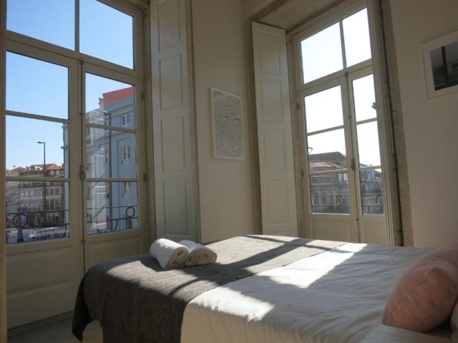 Deluxe Apartment with view