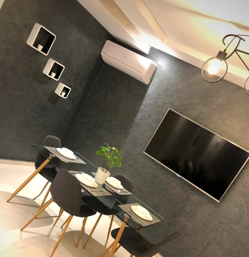 2 Bedrooms Comfort Quadruple Apartment with city view