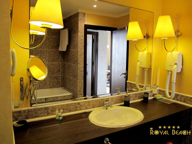 Apartment Royal Beach