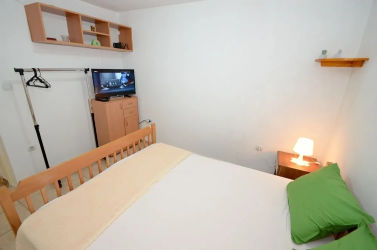 1 Bedroom Apartment with balcony