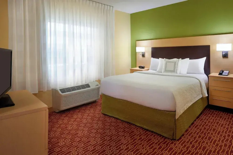 TownePlace Suites Thunder Bay
