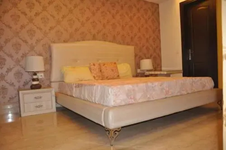 7 Suites
