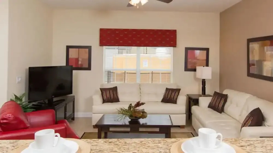 Cuban Palm Townhome 8964