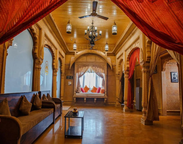 Hotel Lal Garh Fort And Palace
