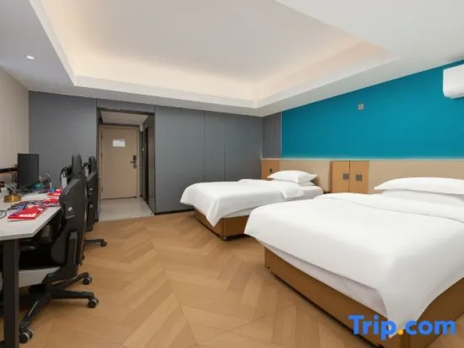 Premium Twin room