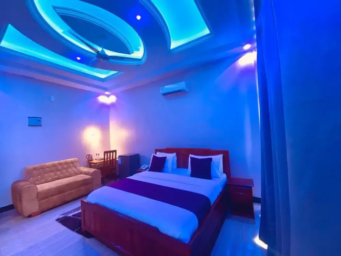Gombe  Park Hotel