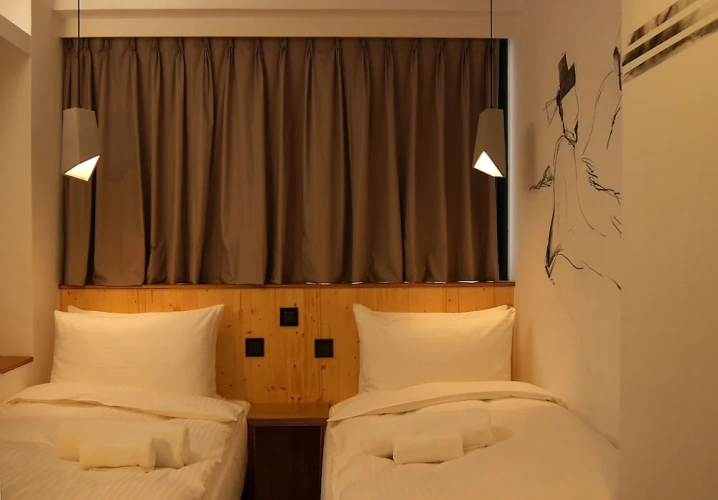 Standard Twin room