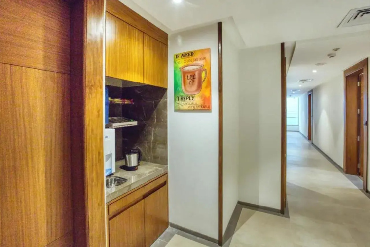 7 Apple Hotel - Viman Nagar Pune