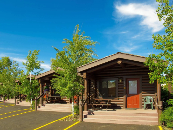 Elk Country Inn photo 23