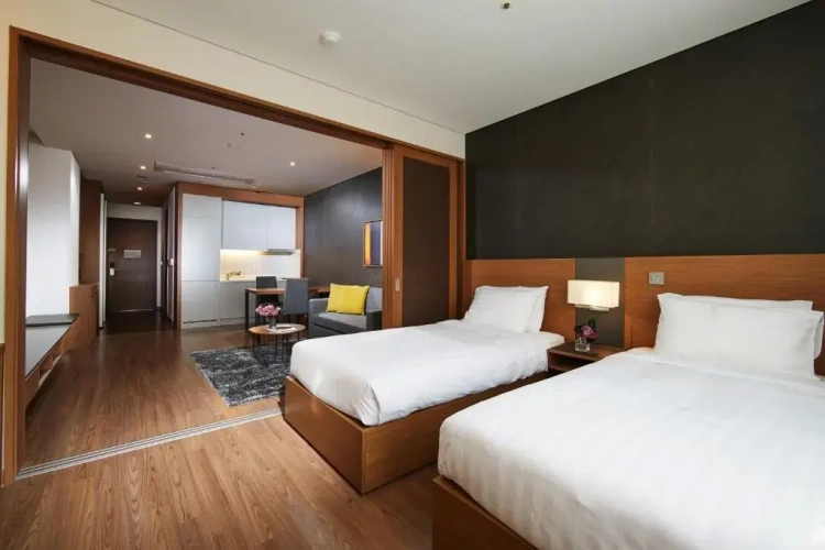 Premier Twin room