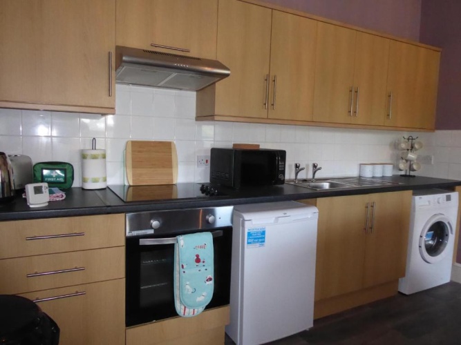 2 Bedrooms Apartment