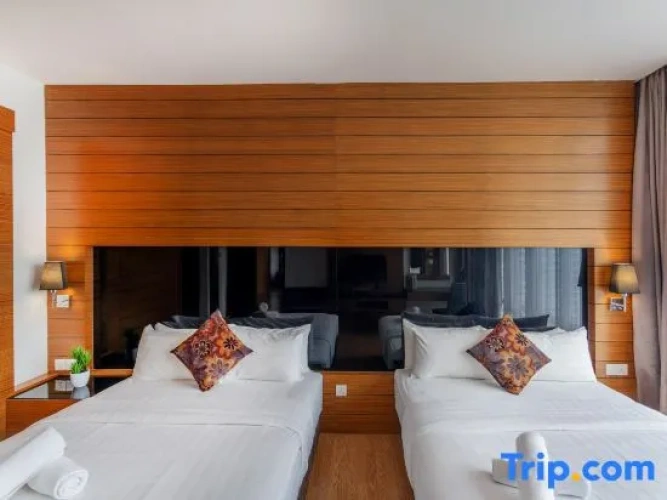 2 Bedrooms Suite