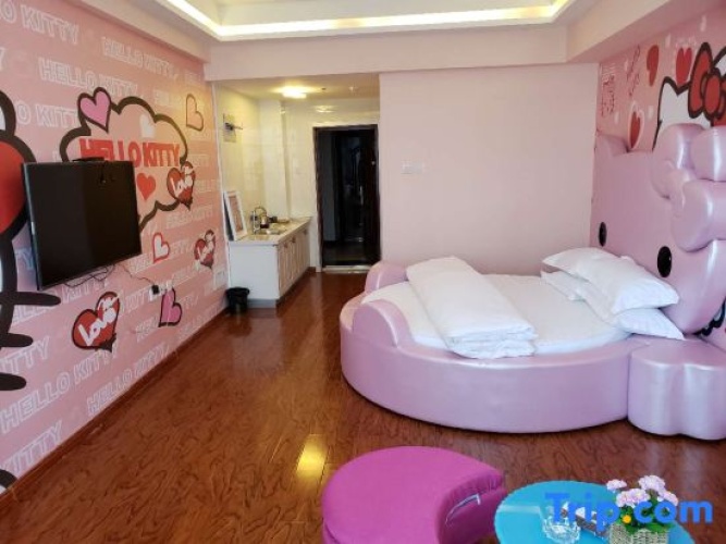 Standard Triple Family room
